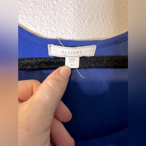 Chiffon Tank Top - Picture 2 of 3